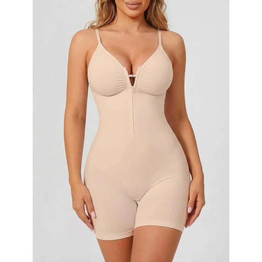 Shapewear bodysuit with a zipper and a tummy-flattening effect
